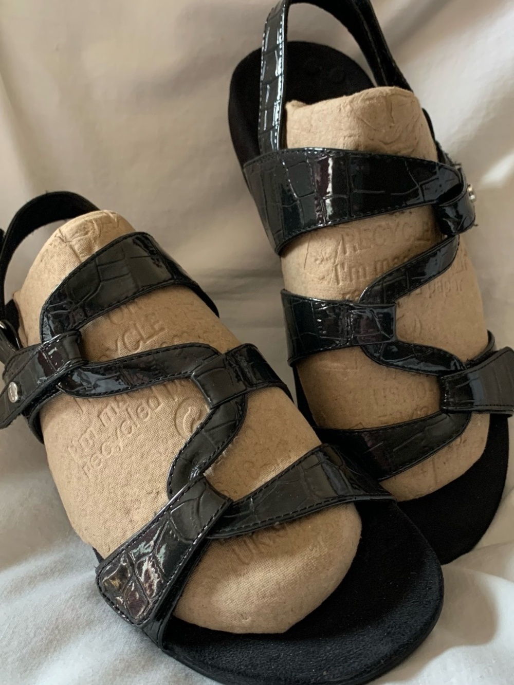 Vionic black patent leather 'Paros Back Strap Sandals'